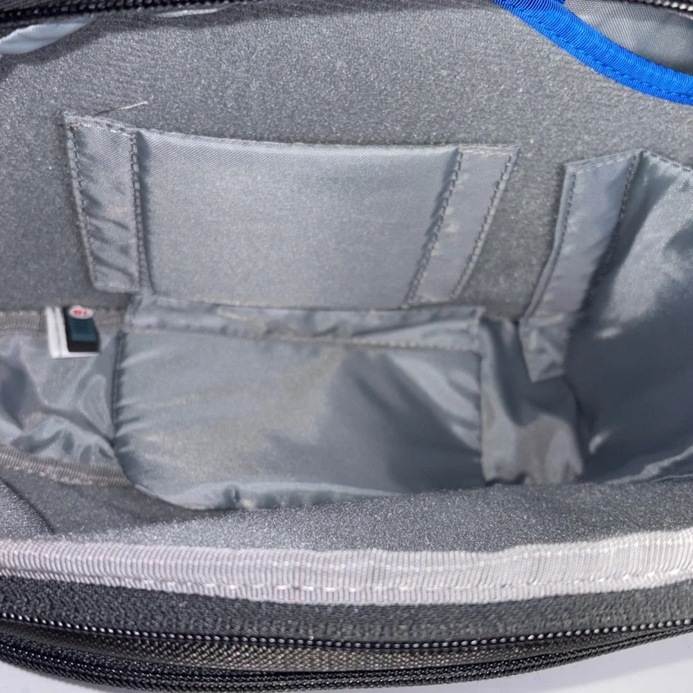 Think Tank Photo Turnstyle 10 V2.0 Sling Camera Bag Black Charcoal